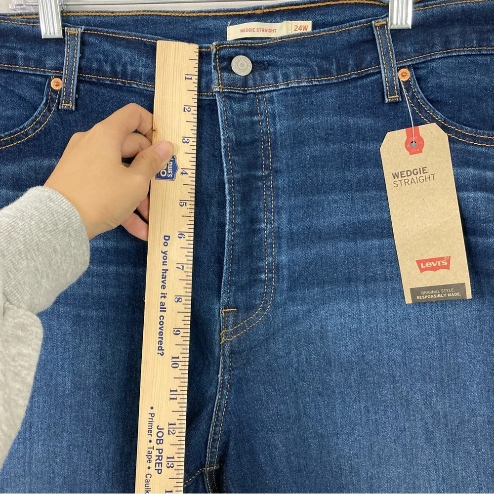 New Levi's Wedgie Straight Leg‎ High Rise Crop Jeans size 24W - Picture 7 of 10